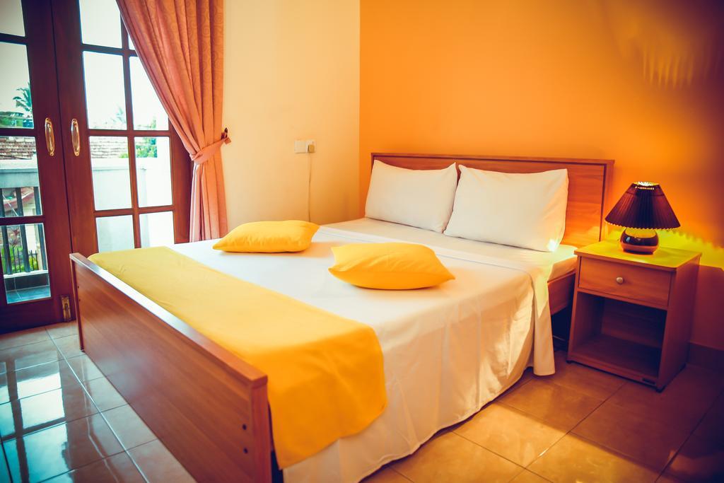 The Terranova Inn Ettukala Zimmer foto
